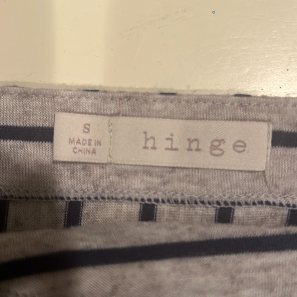 Hinge - Picture 2 of 2